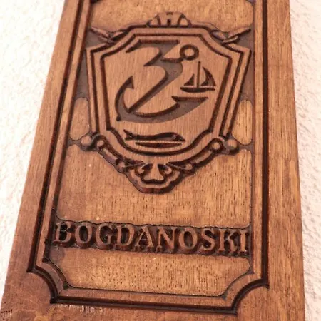Bogdanoski & Guest 2* Ohrid